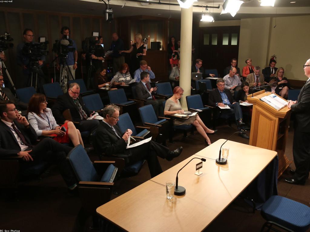 ឥលូវនេះកាស៊ីណូអ៊ីនធឺណិតអាចប៉ះពាល់ដល់សេដ្ឋកិច្ចយ៉ាងដូចម្តេច?