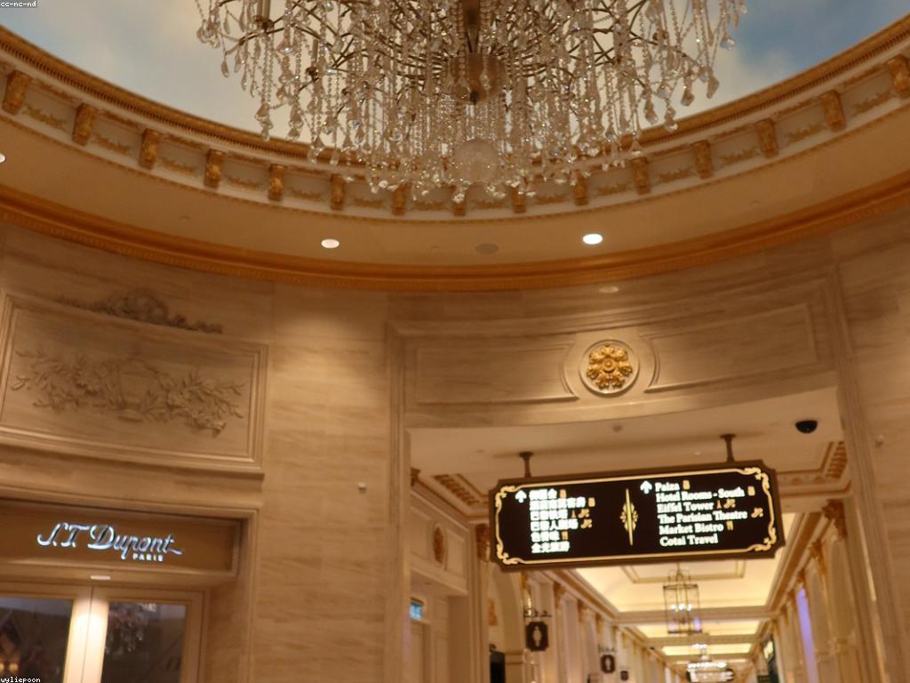 ព័ត៌មានកាស៊ីណូ: របៀបចាប់អារម្មណ៍និងការប្រកួតប្រជែង