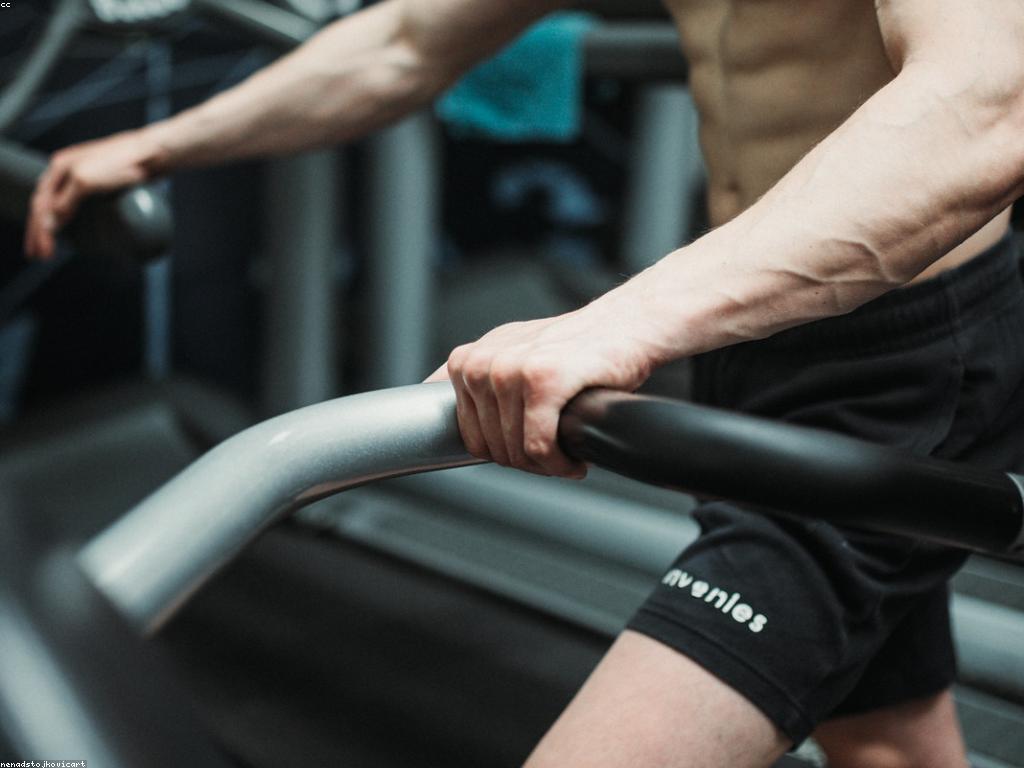 យុទ្ធសាស្ត្រលេងកីឡា: ការកសាងសមត្ថភាពនិងការទទួលបានជោគជ័យ